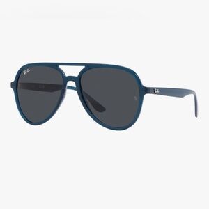 Ray-Ban Blue Cats 5000 Aviator Sunglasses